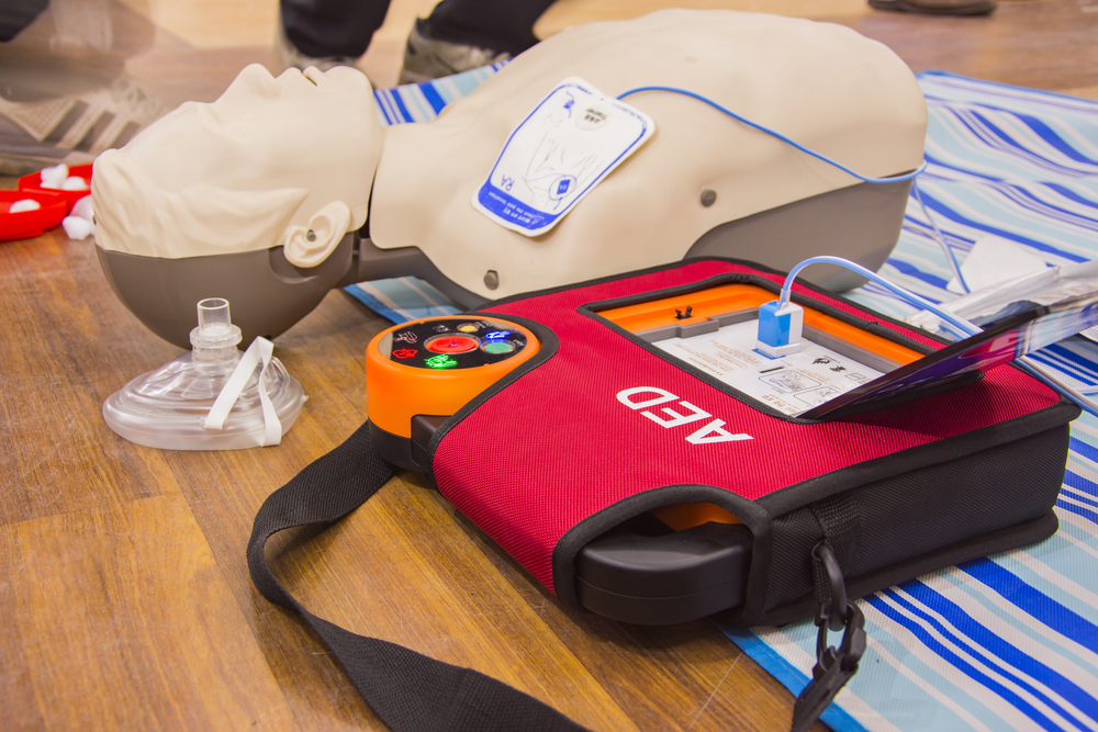 Cpr,With,Aed,Training,And,Blur,Background aed